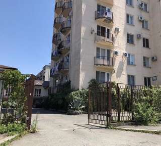 Апартаменты 100 метром до моря Сухум Апартаменты с 1 спальней-15