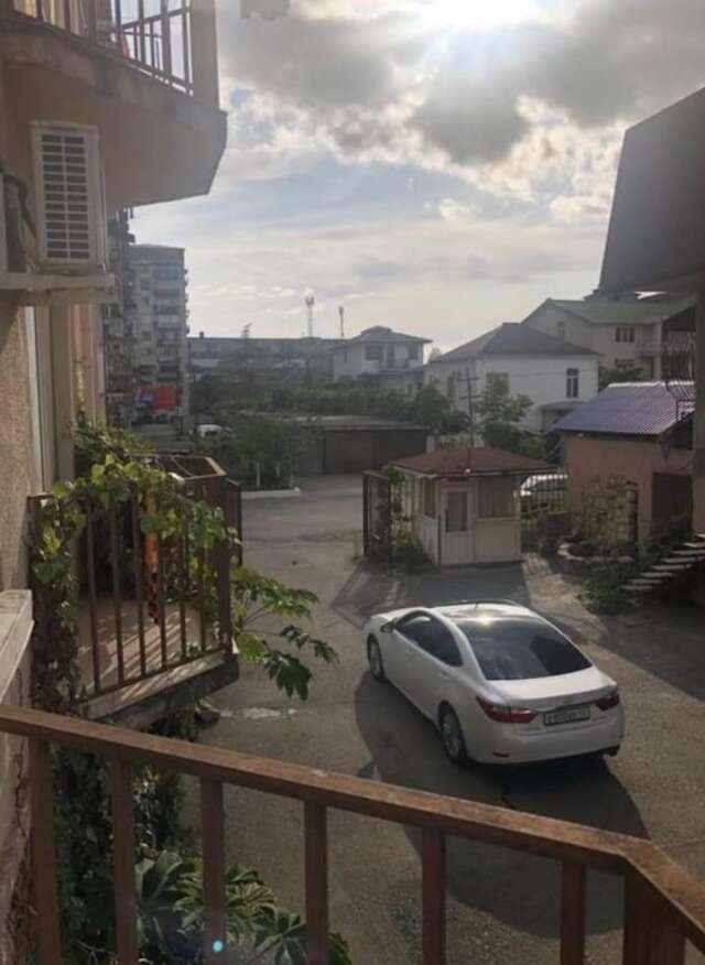 Апартаменты 100 метром до моря Сухум-20