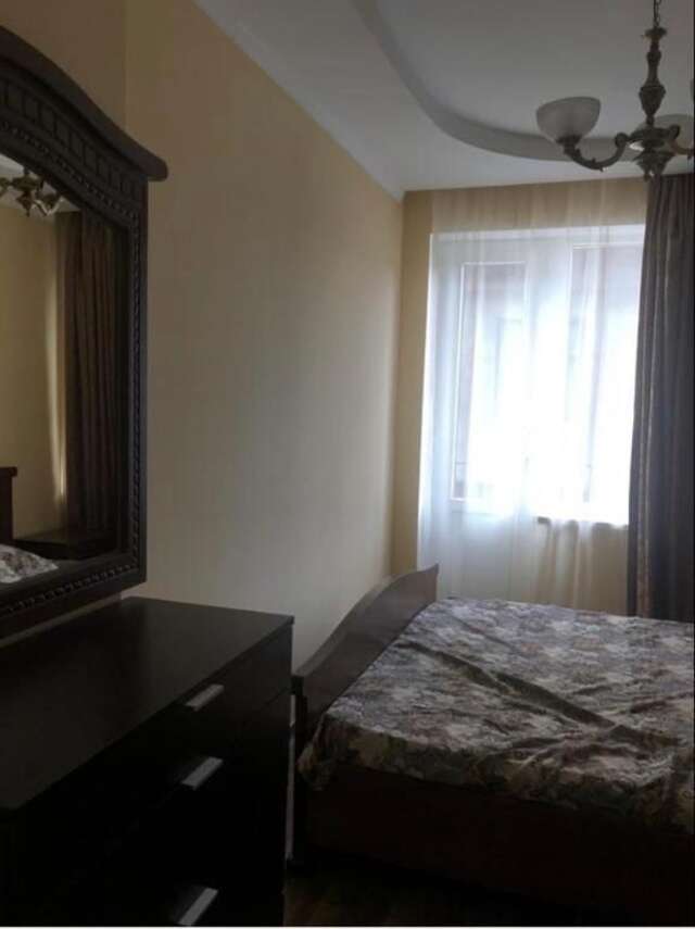 Апартаменты 100 метром до моря Сухум-25